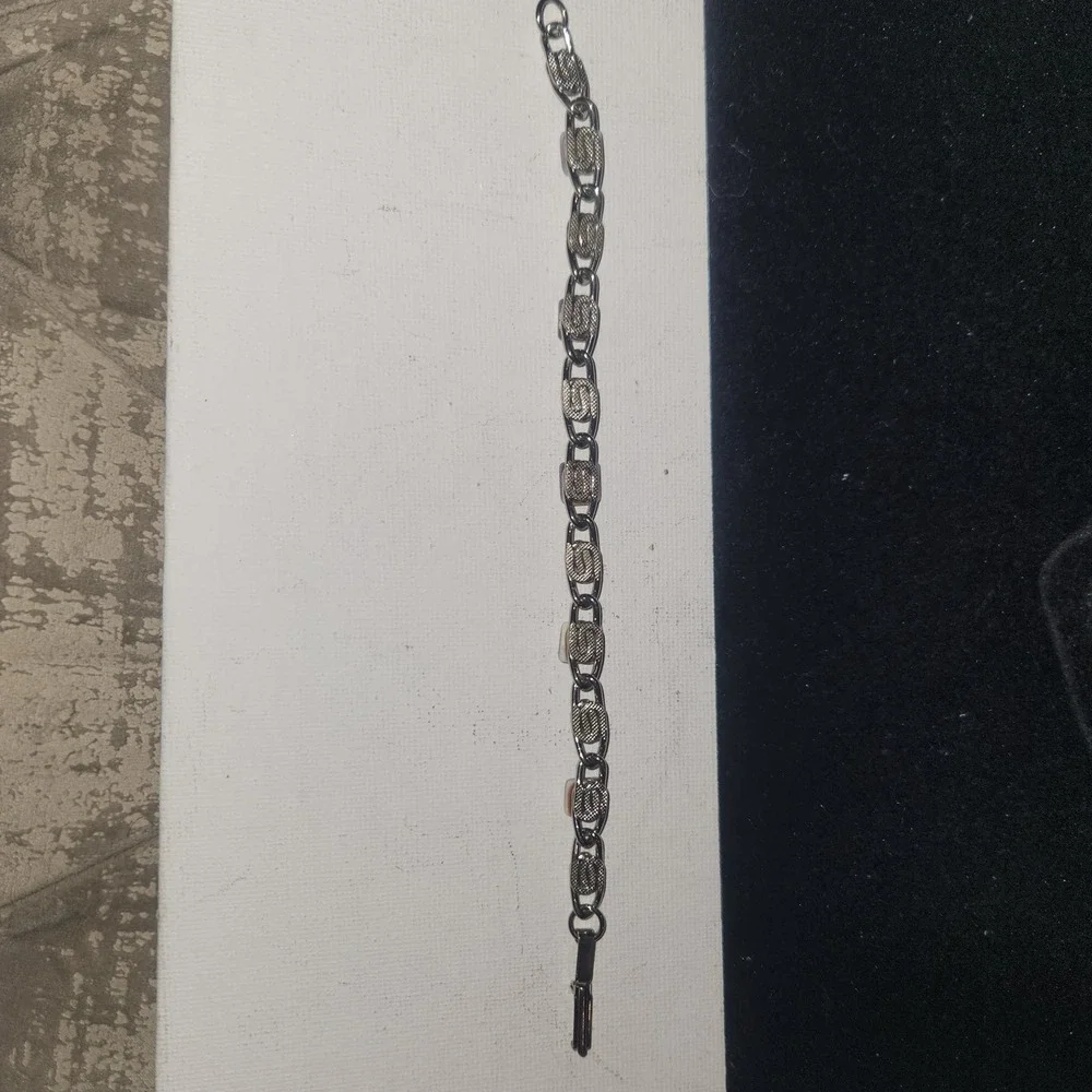 N/A vintage inspired